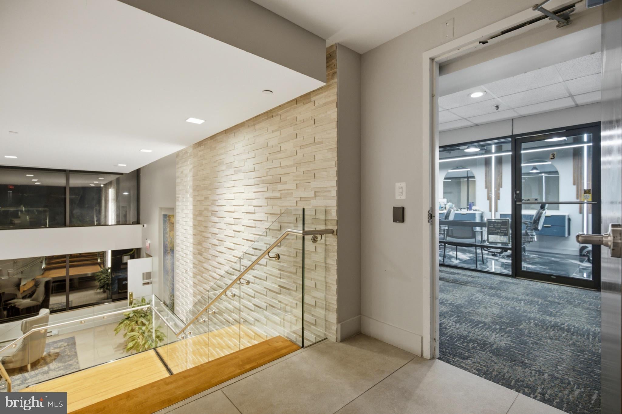 3800 POWELL LANE CU3