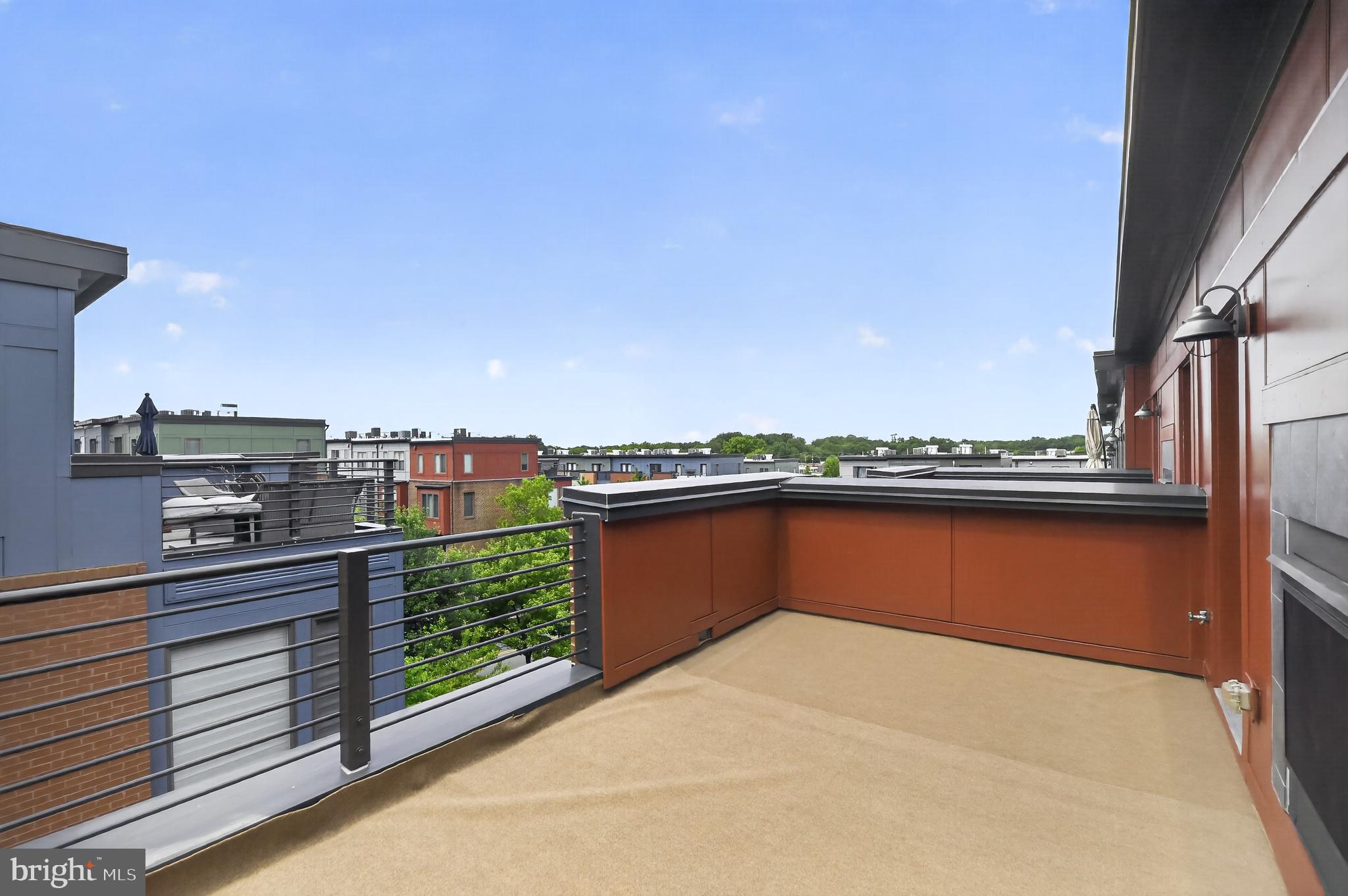 8319 LOOKING GLASS WAY