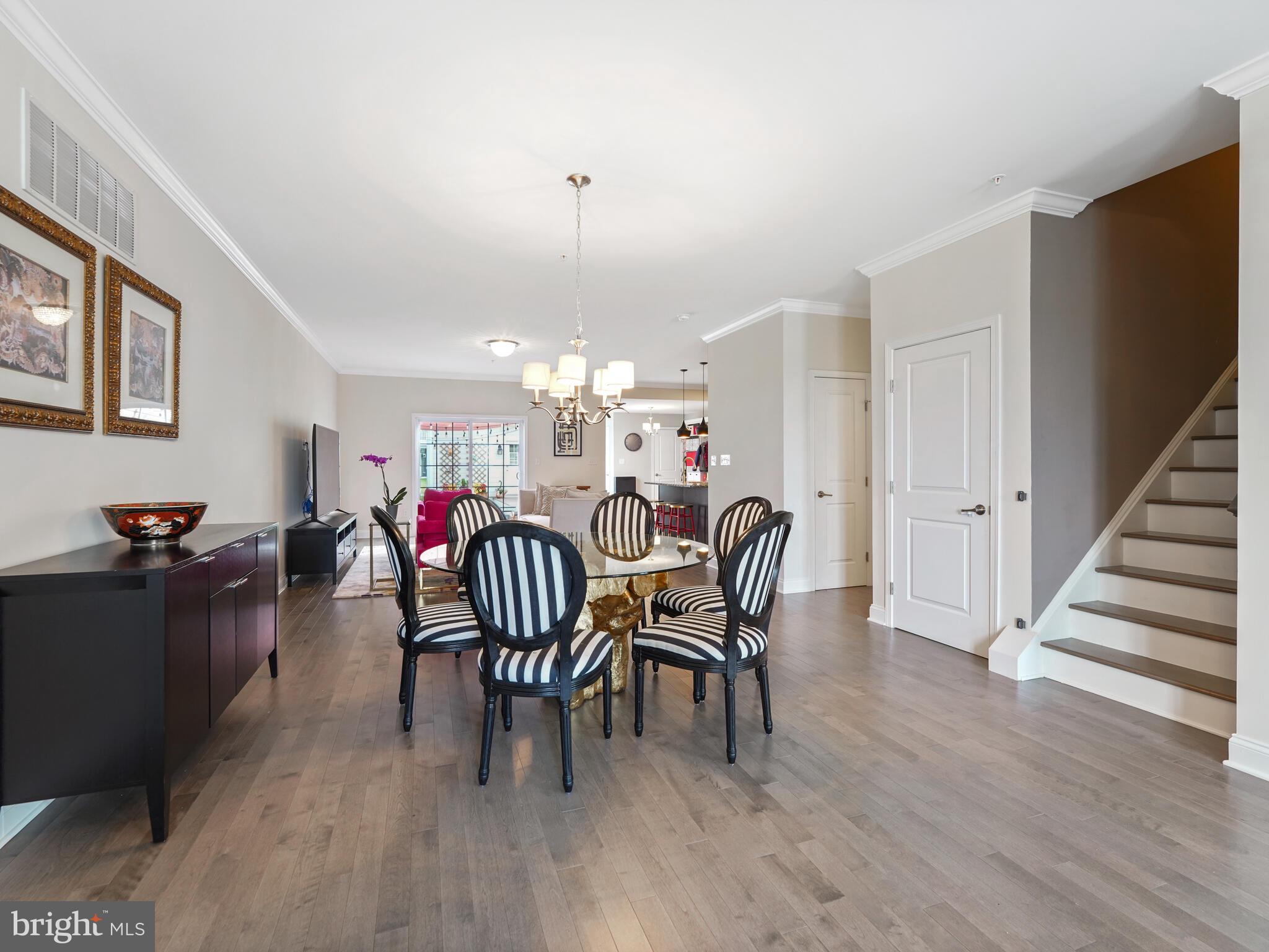 SPRING OAK - Residential
