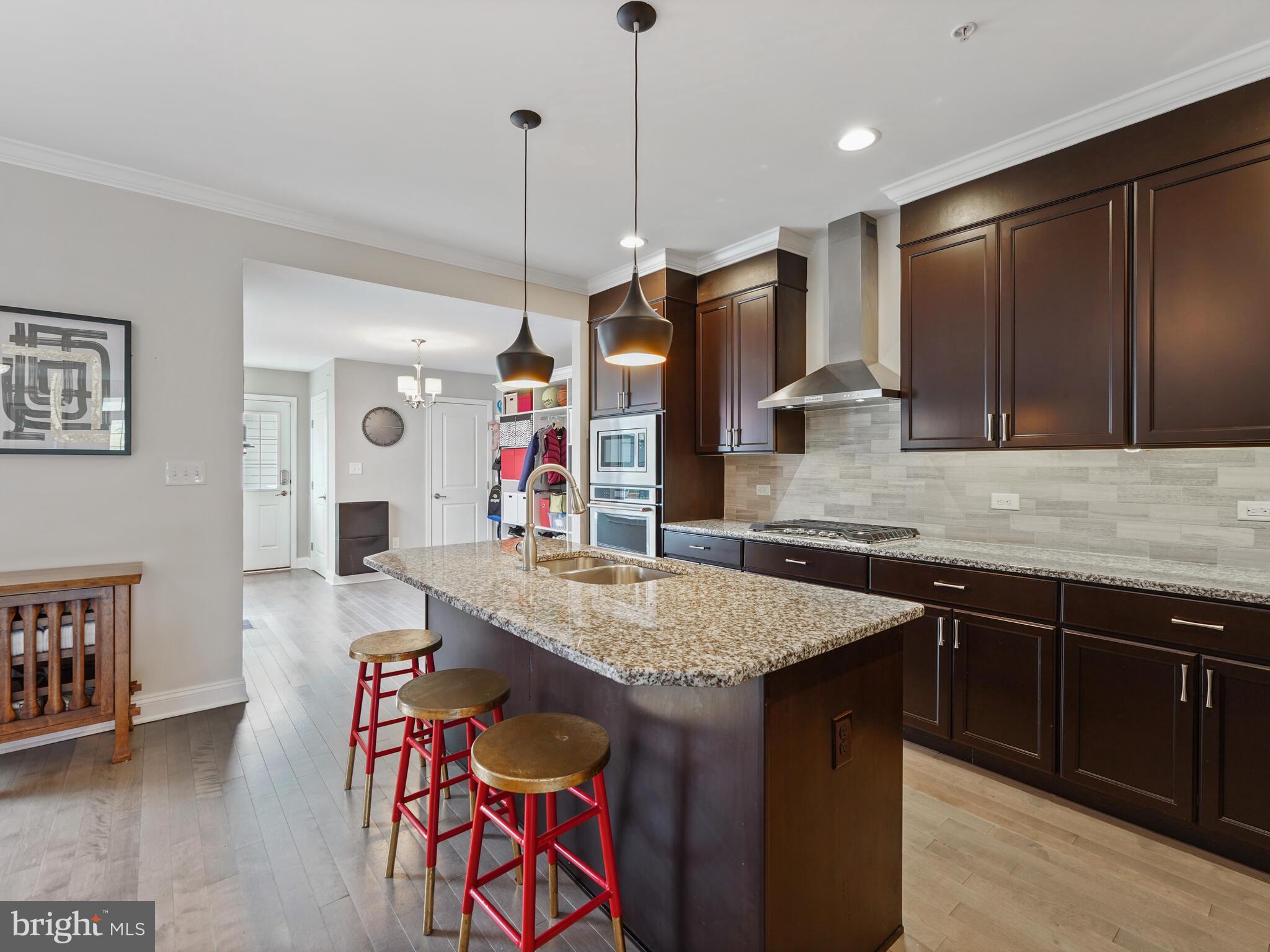 SPRING OAK - Residential
