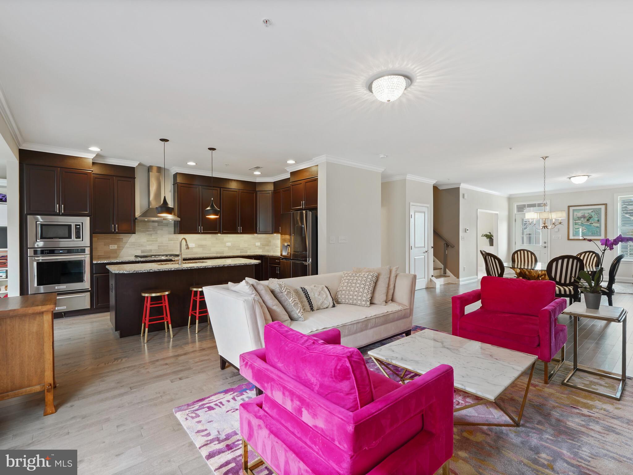 SPRING OAK - Residential