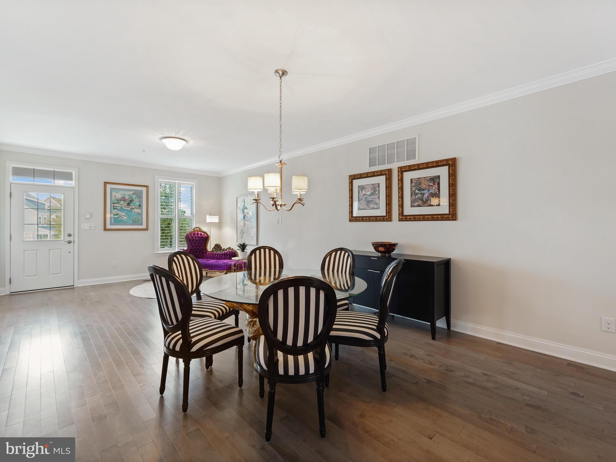 SPRING OAK - Residential