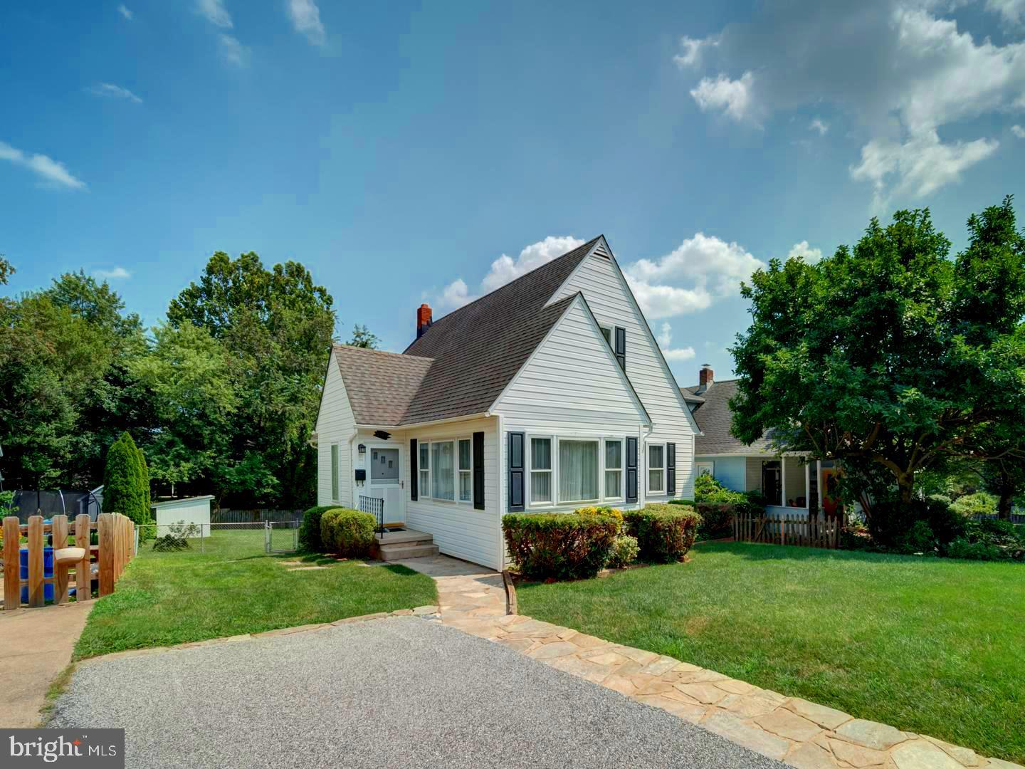 This charming cape cod has been loved for many decades by its owners, and the condition is a testament to the quality and care of the home over the years. The main level full bath has been fully renovated, and the hardwood floors on the main level are in gorgeous shape. Upstairs, 2 bedrooms and another full bath are ready for new occupants. There are well-preserved hardwood floors under the carpet upstairs. The location within Idlewylde, the amazing lot with a fenced-in back yard, and a welcoming feel speak for themselves.