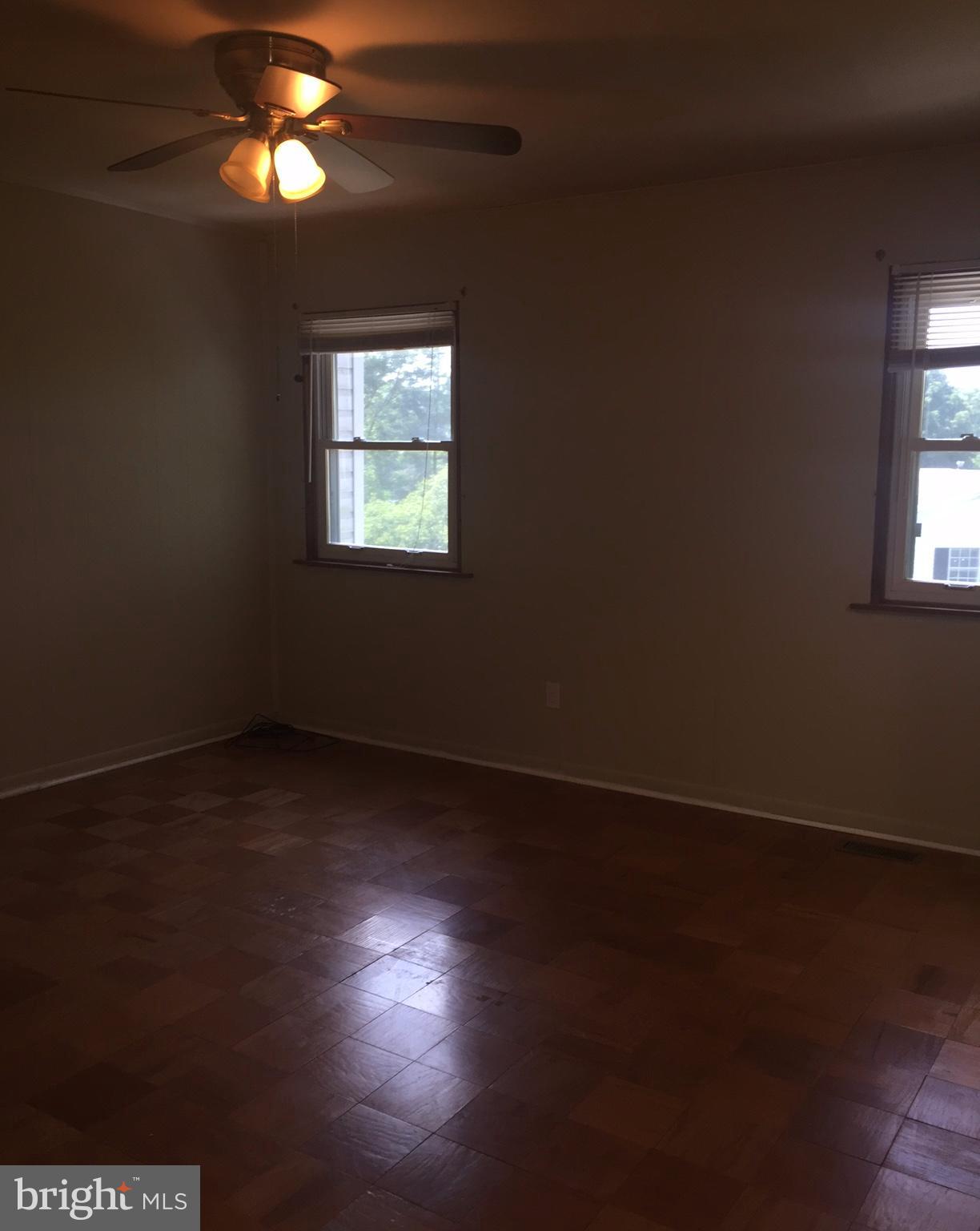 HARFORD SQUARE - Residential Lease