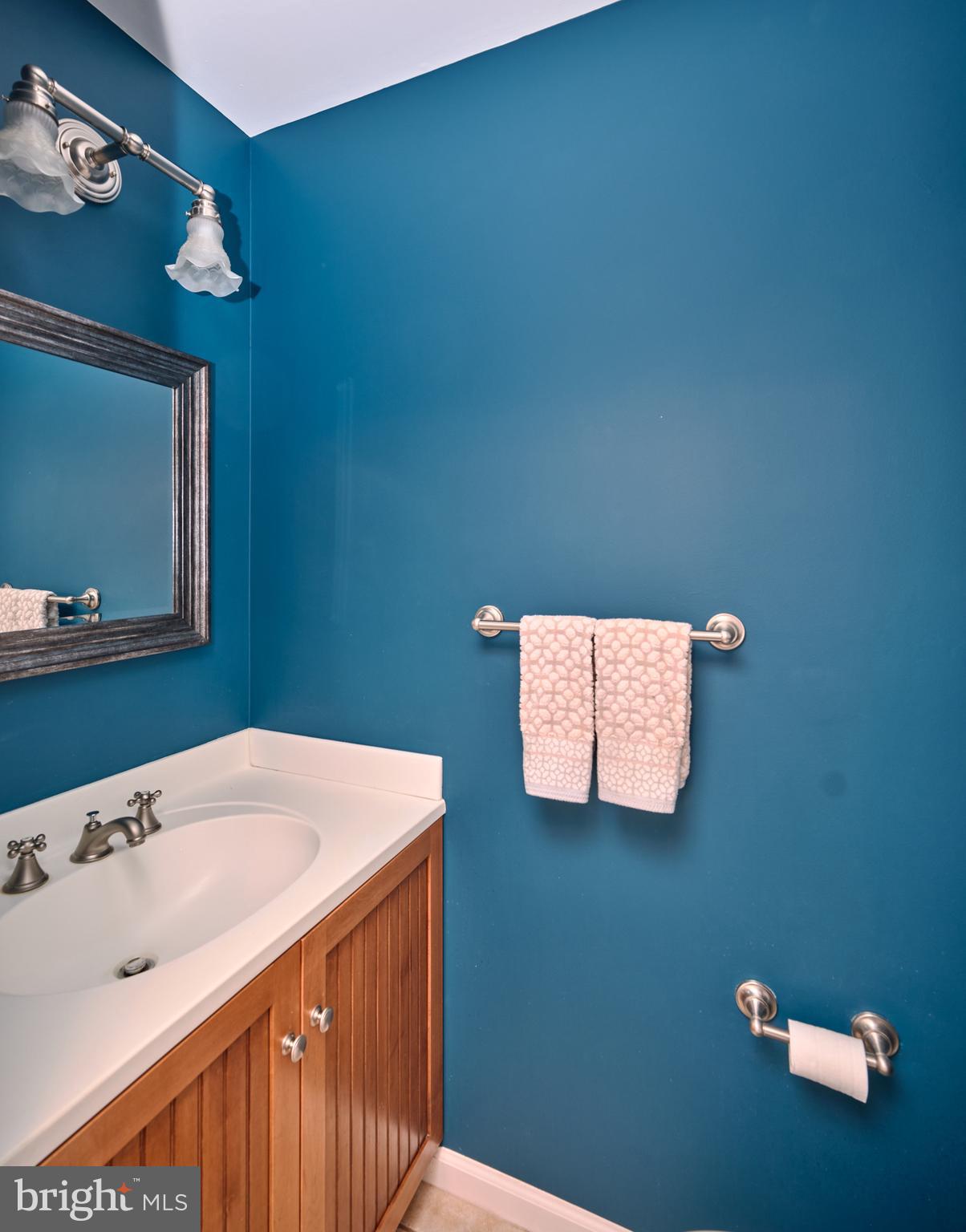 CHARING CROSS - Residential Lease