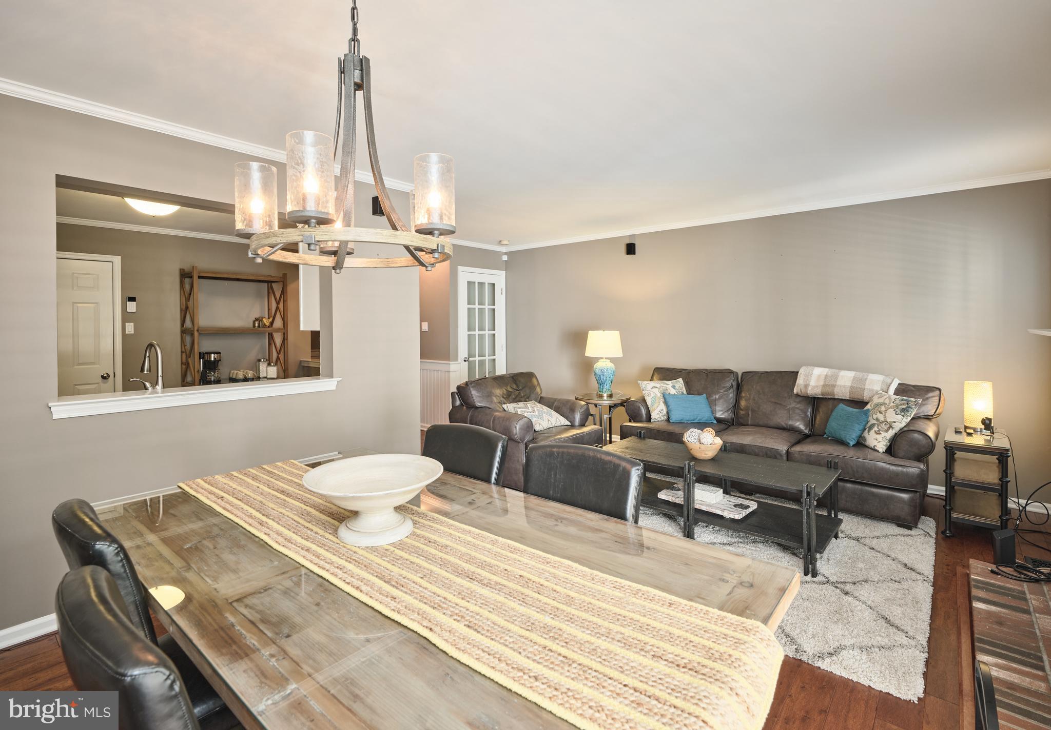 CHARING CROSS - Residential Lease