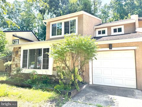 18 GOSHAWK COURT VOORHEES NJ 08043