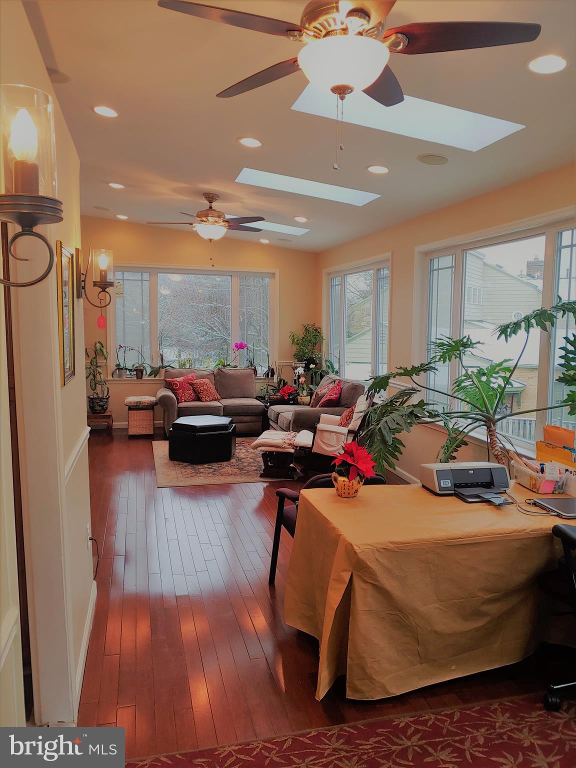 STONEGATE - Residential