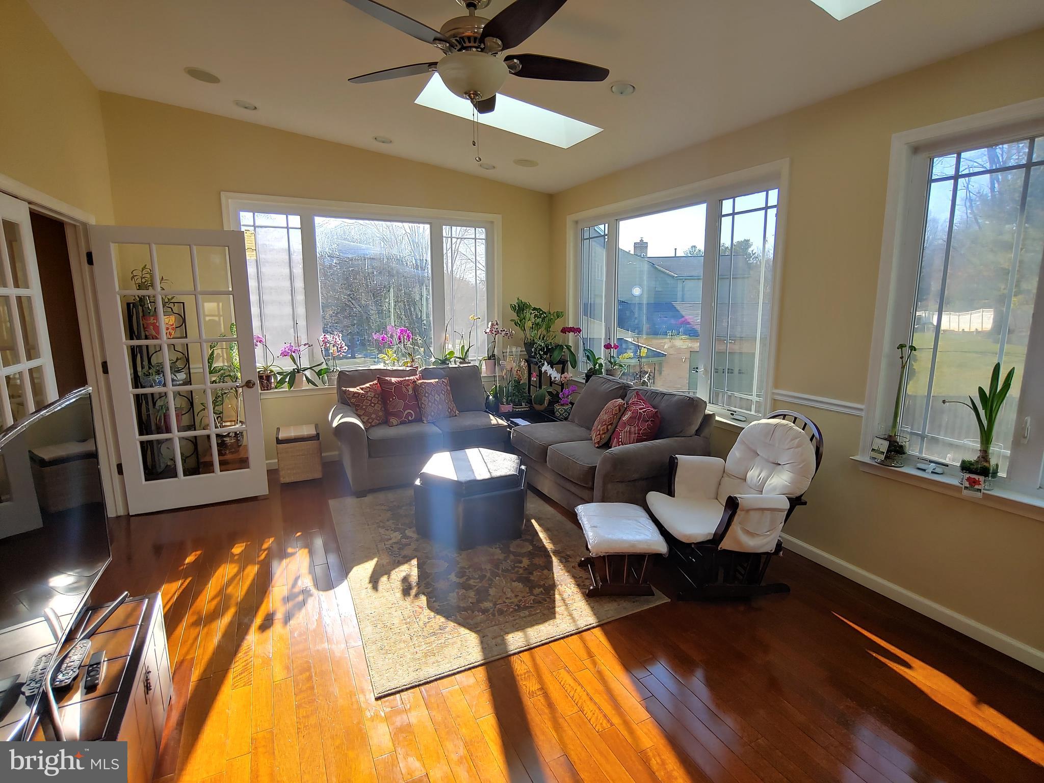 STONEGATE - Residential