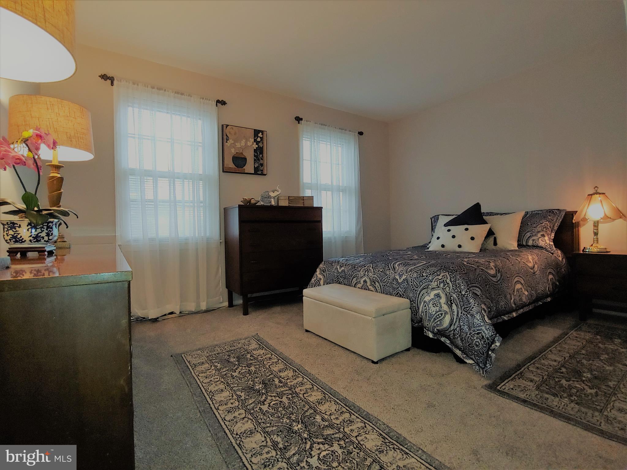 STONEGATE - Residential