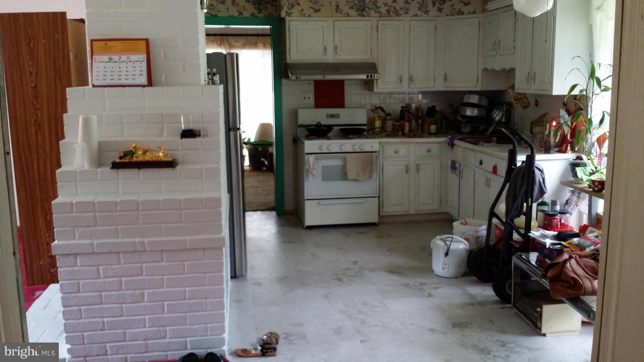 NORTH SPRINGFIELD - Residential