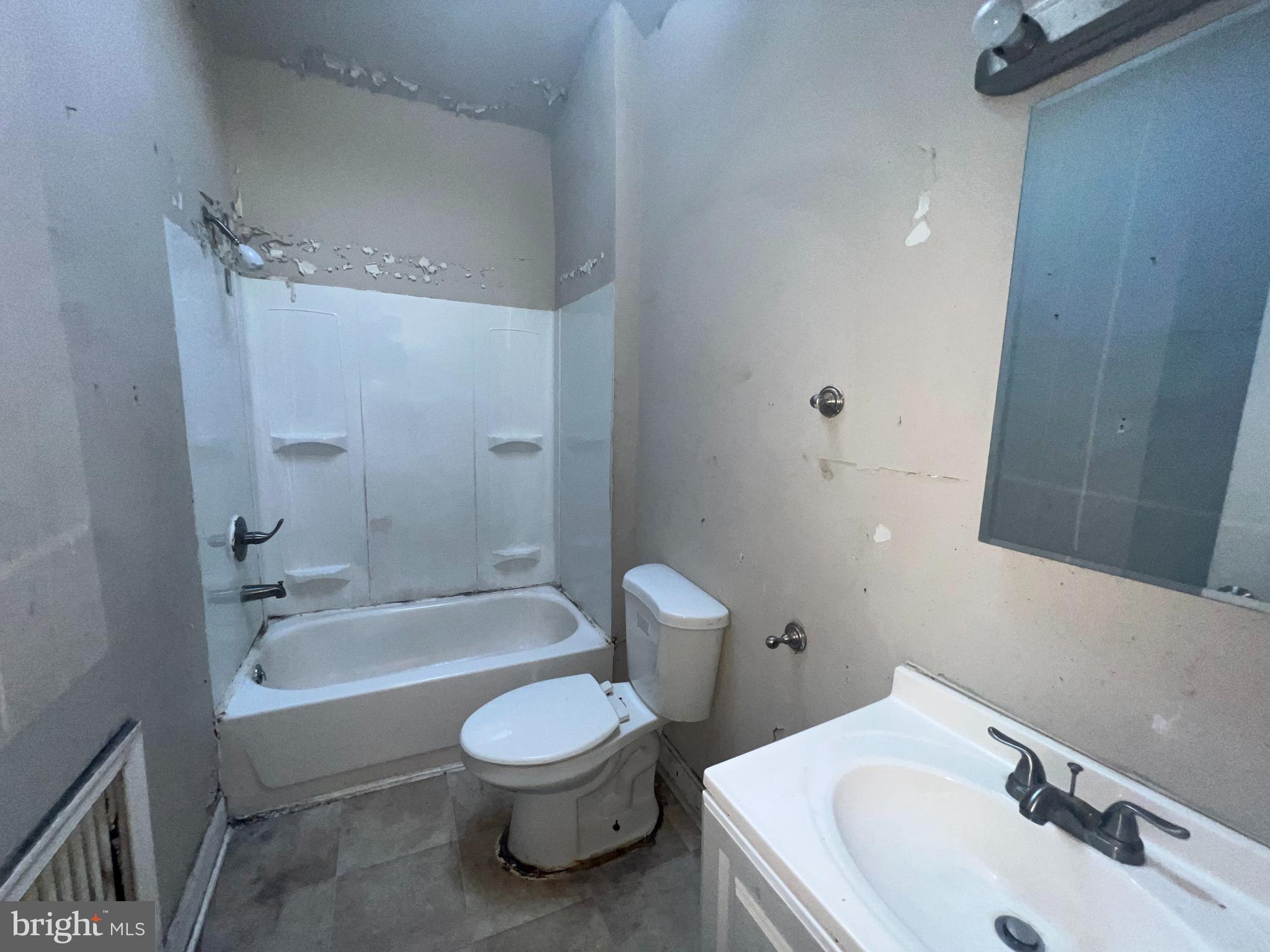 PHILADELPHIA (NORTH) - Residential