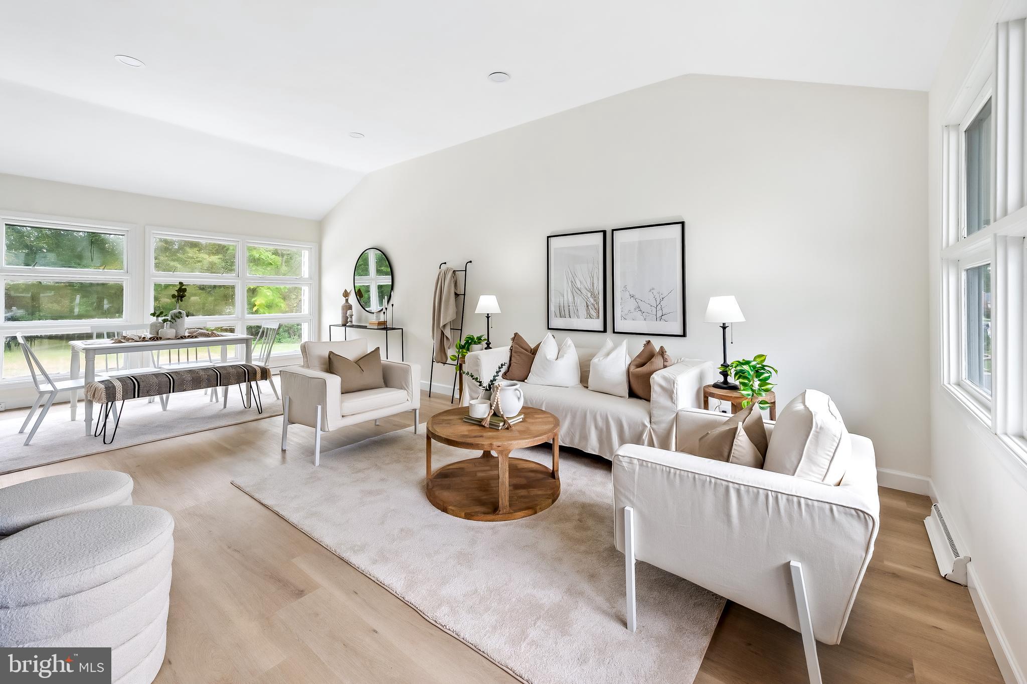 ABERDEEN HILLS - Residential