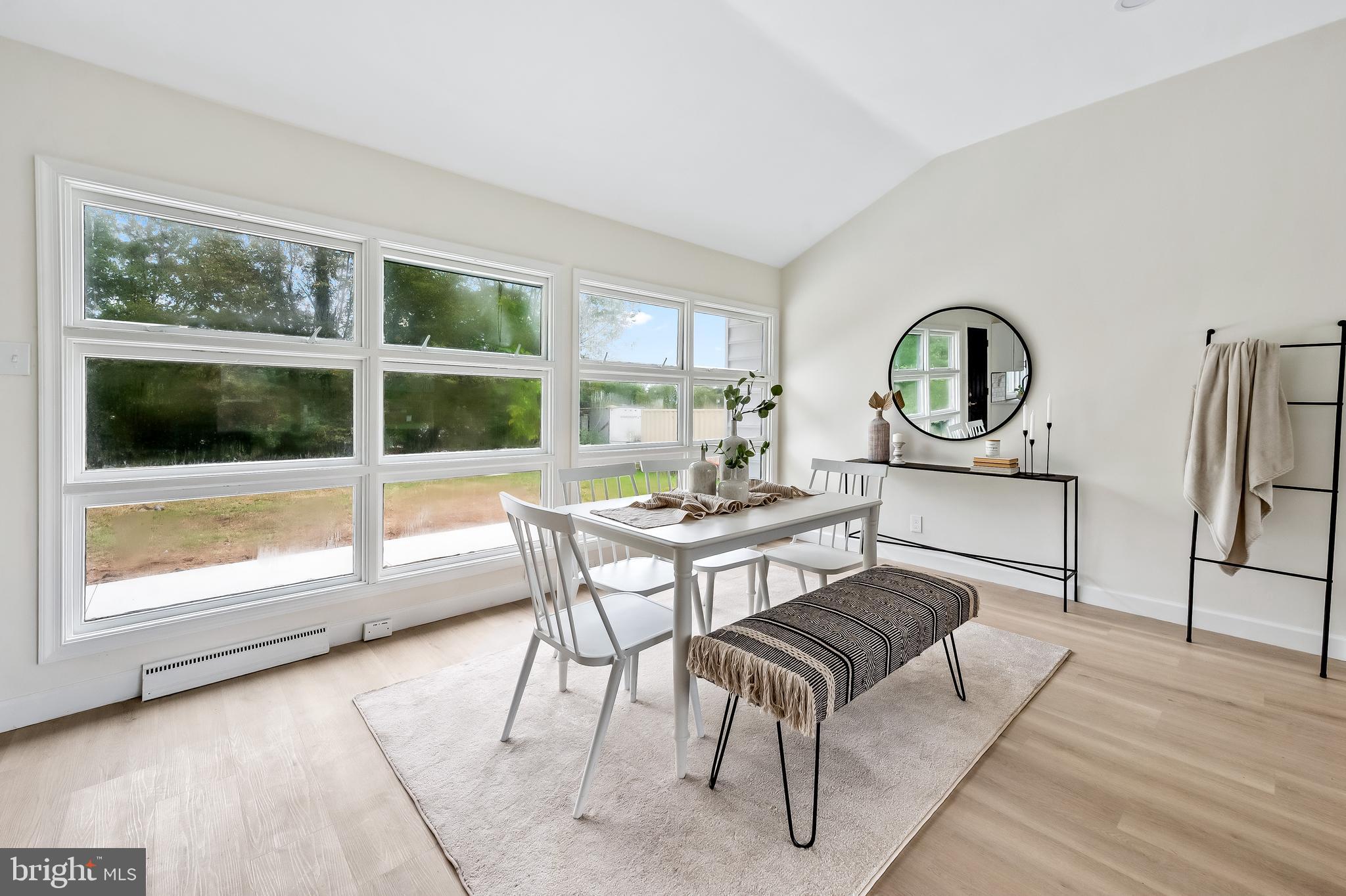 ABERDEEN HILLS - Residential