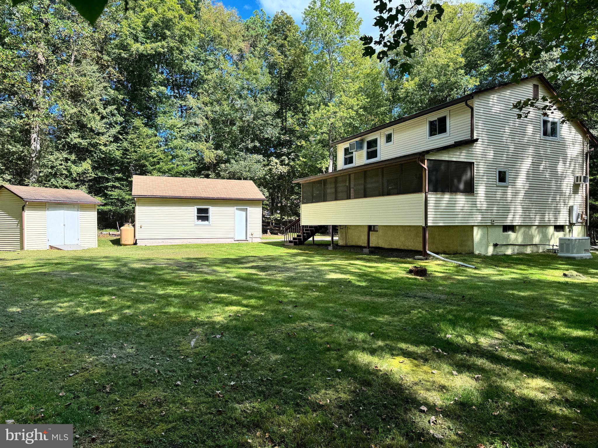 WINONA LAKES - Residential