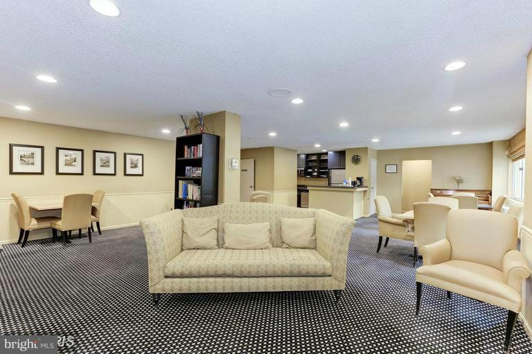 THE FORUM - Residential Lease