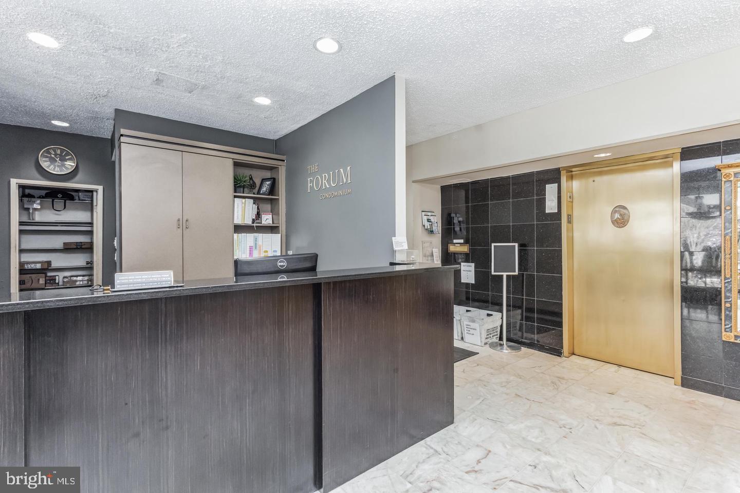 THE FORUM - Residential Lease