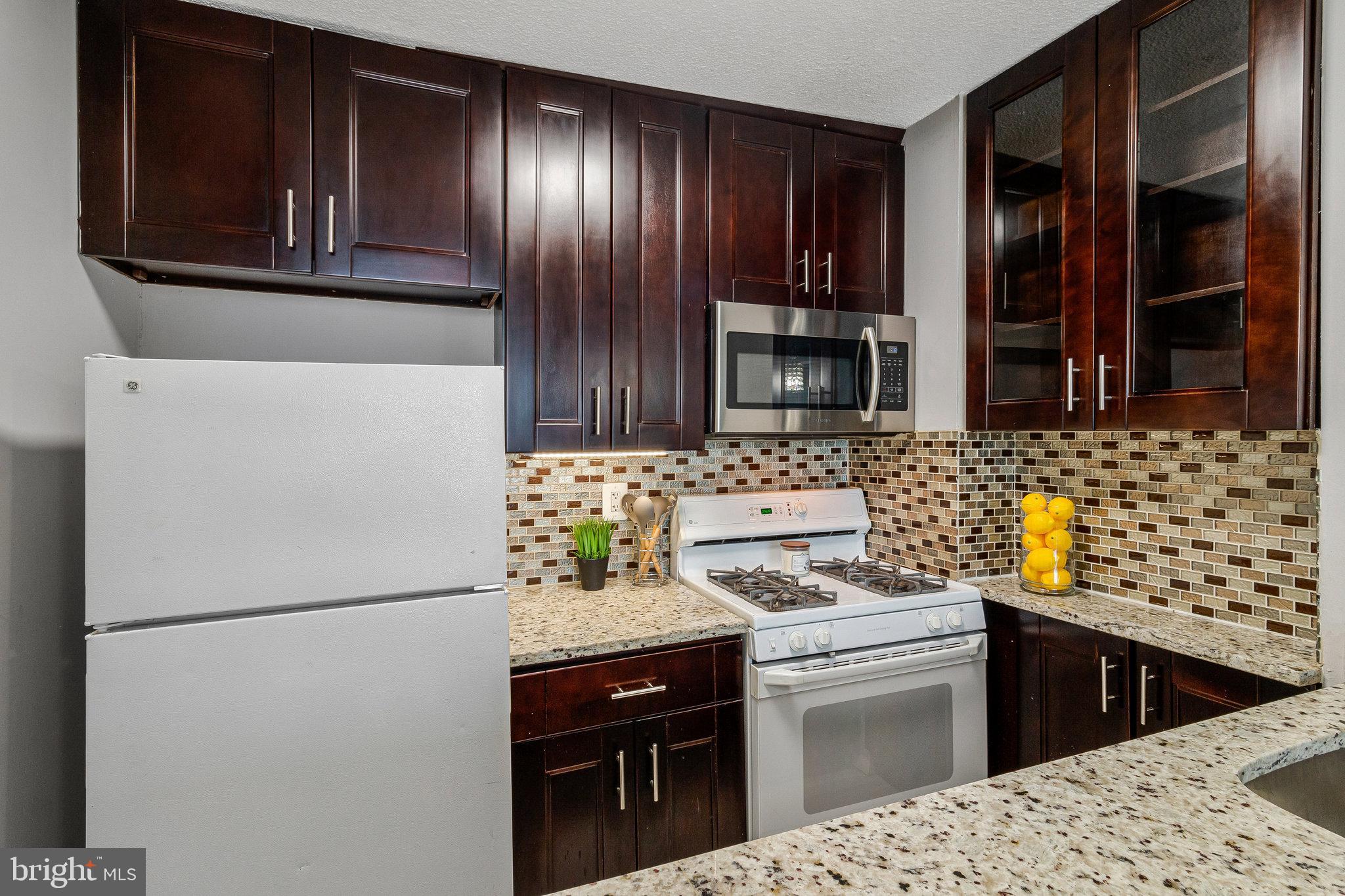 THE FORUM - Residential Lease