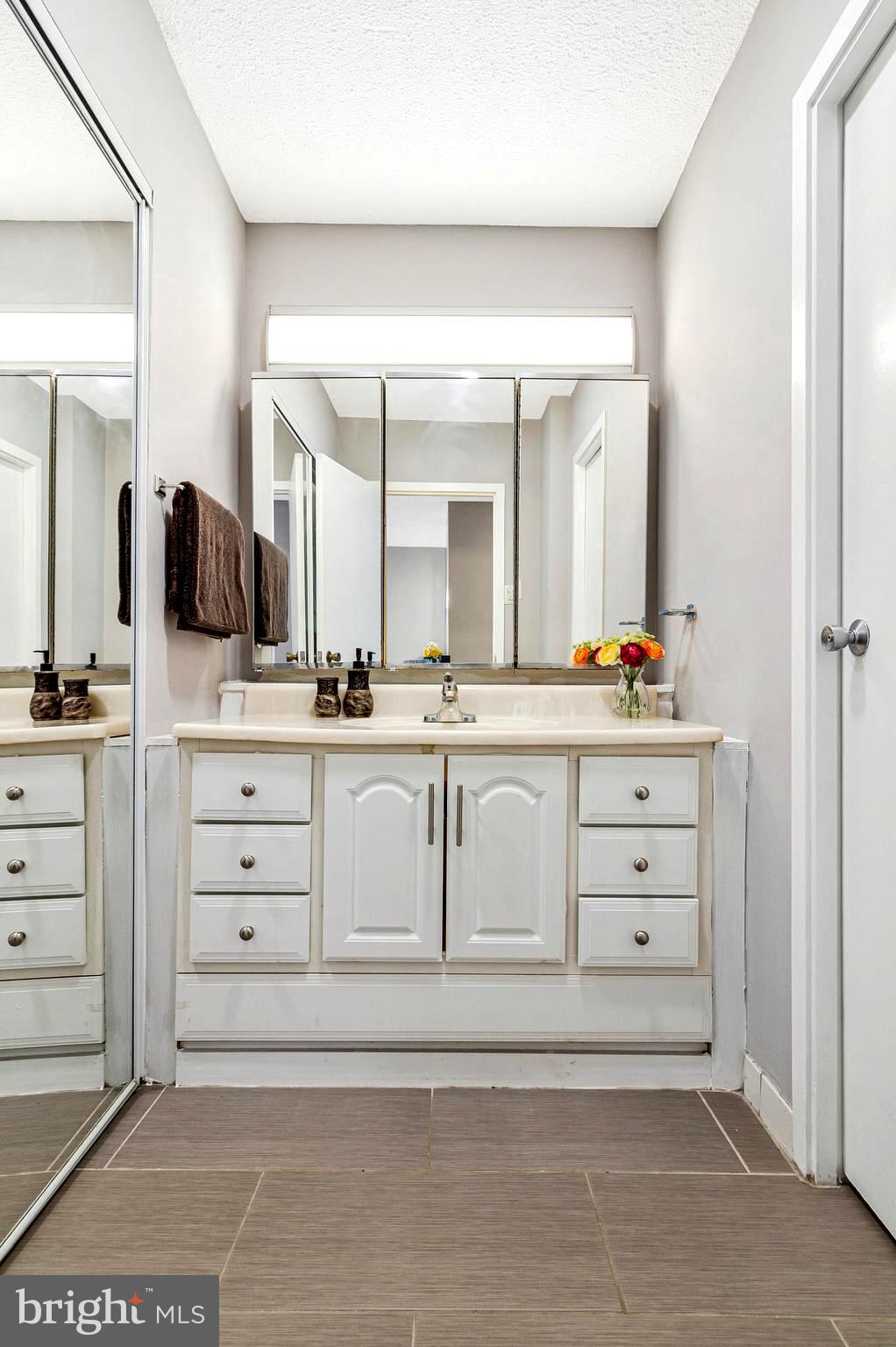 THE FORUM - Residential Lease