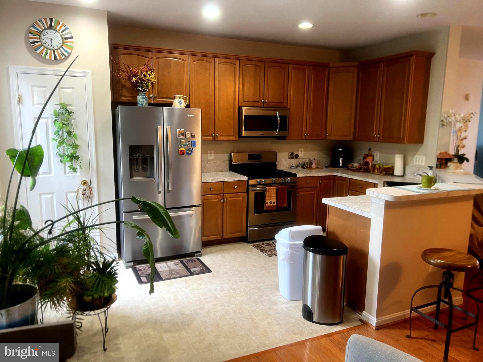 CROSSROADS VILLAGE - Residential Lease