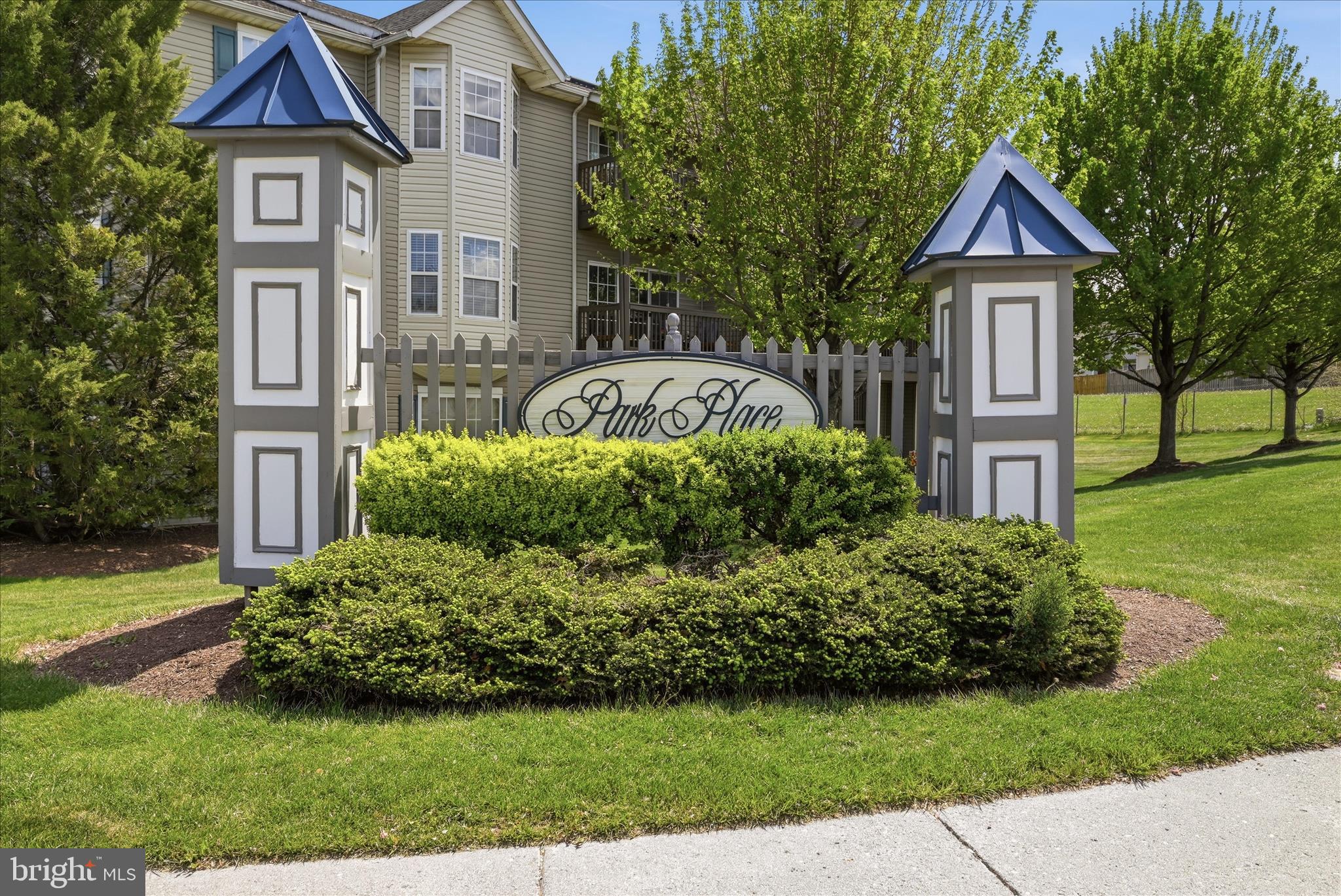 PARK PLACE CONDOMINIUMS - Residential