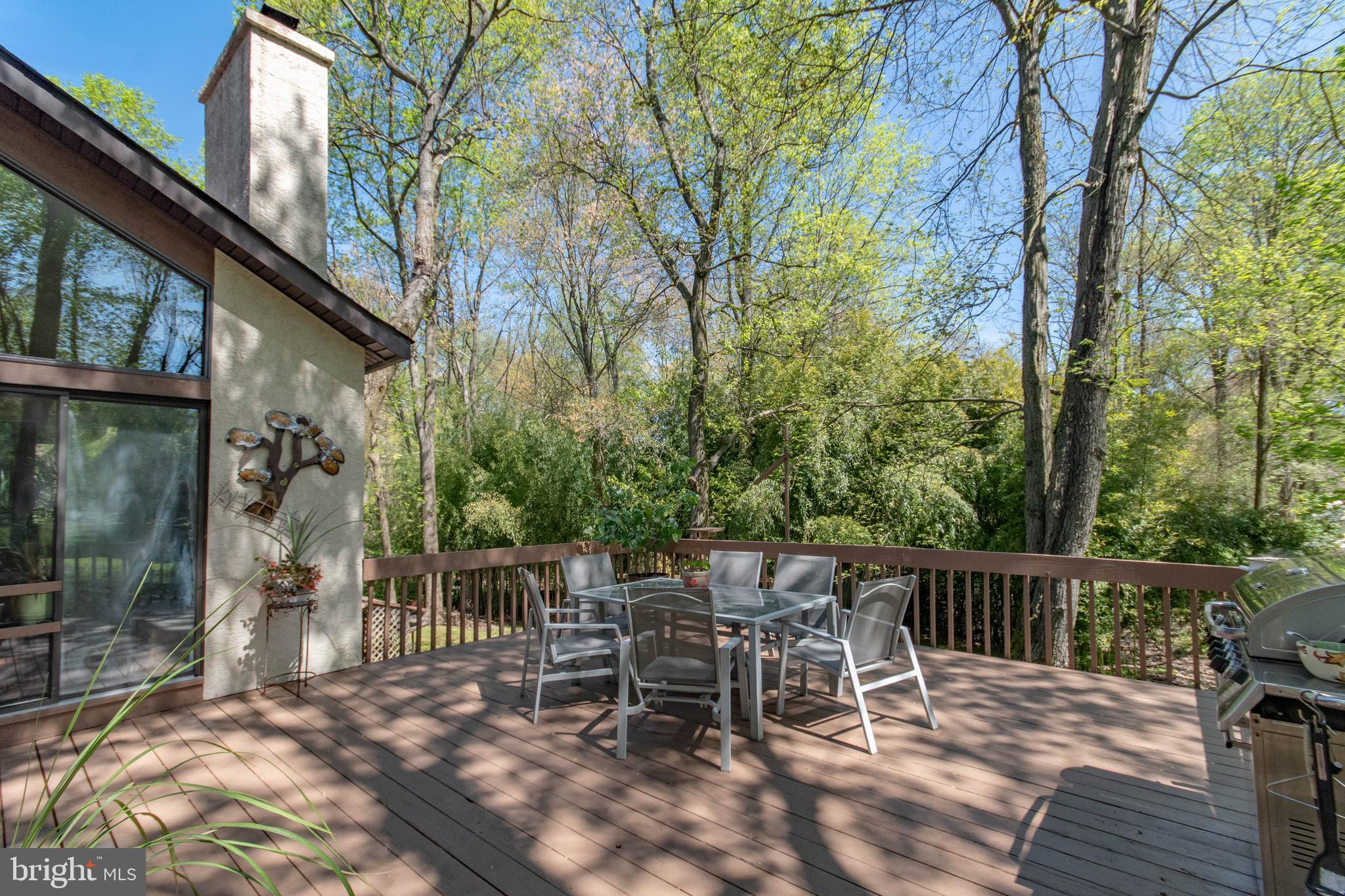 LONGFIELD WOODS - Residential