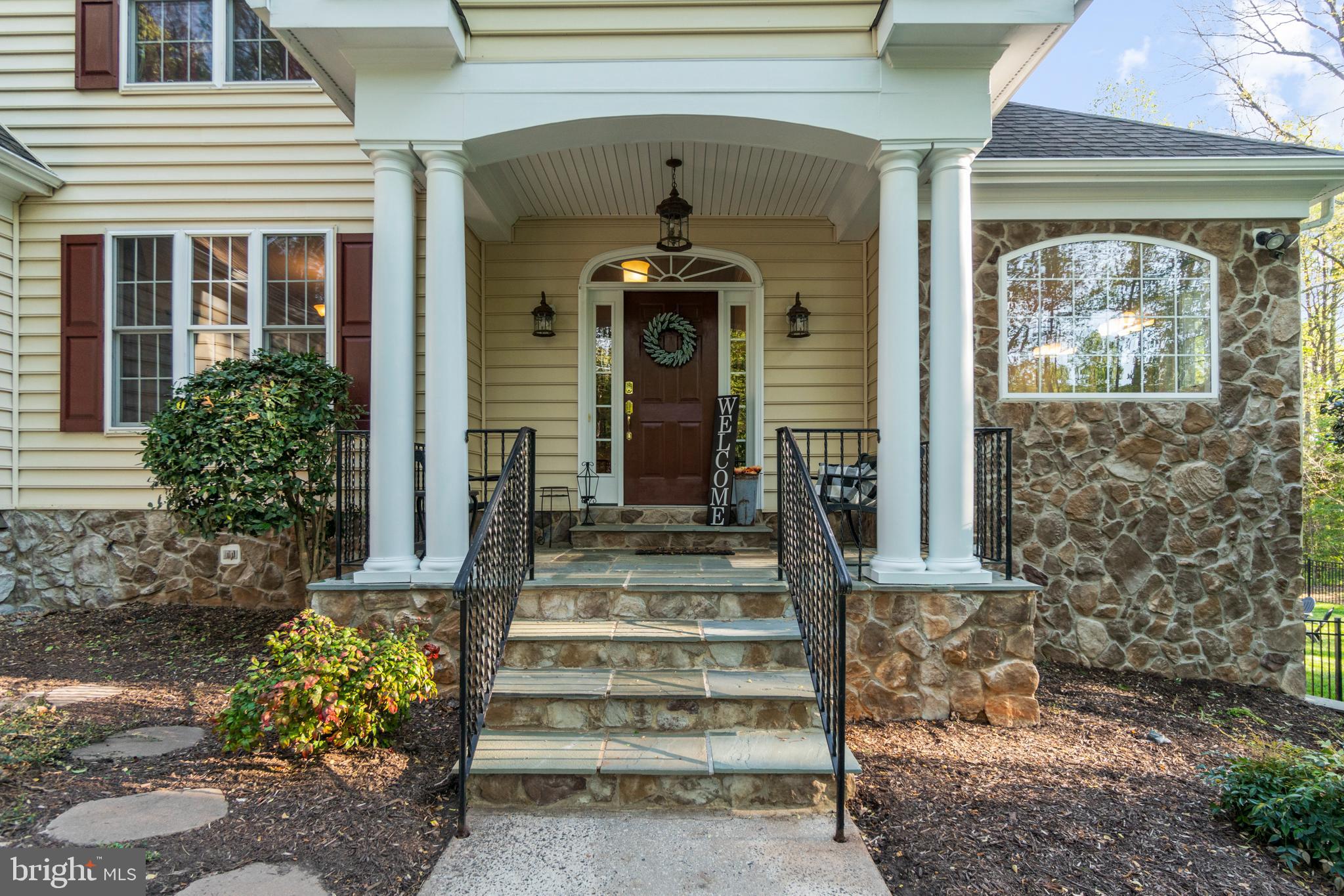 HUNTERS POND - Residential