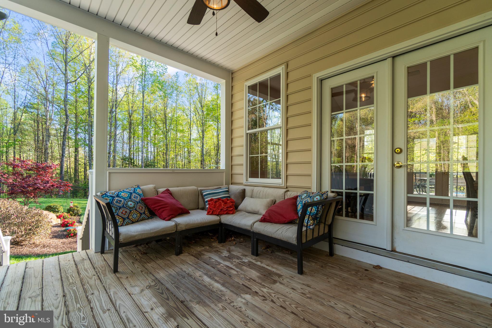 HUNTERS POND - Residential