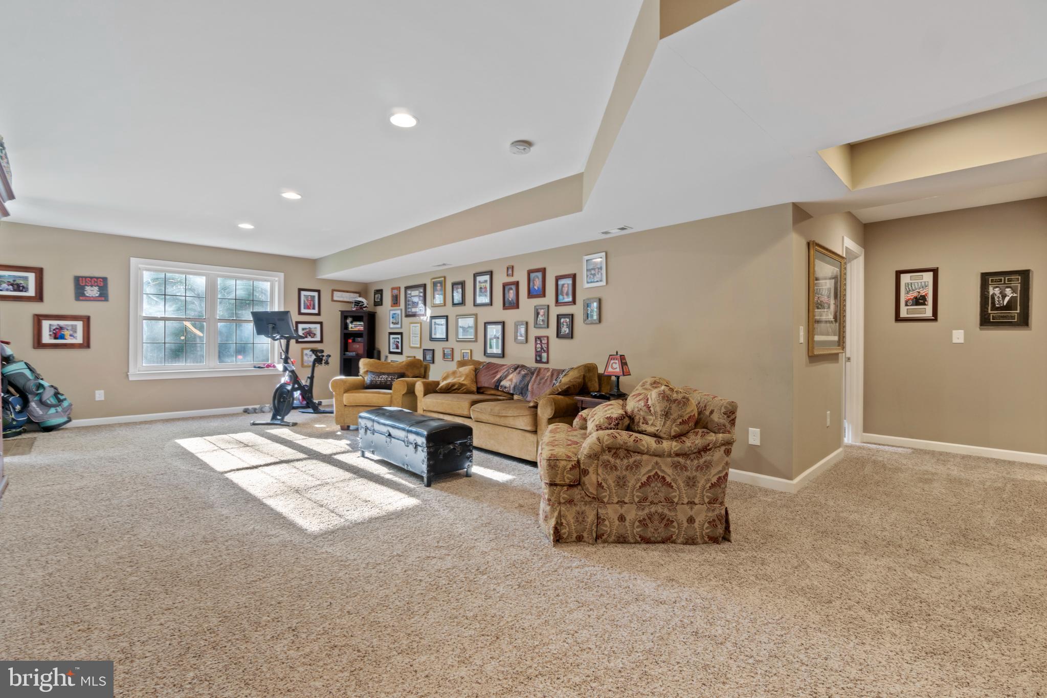 HUNTERS POND - Residential