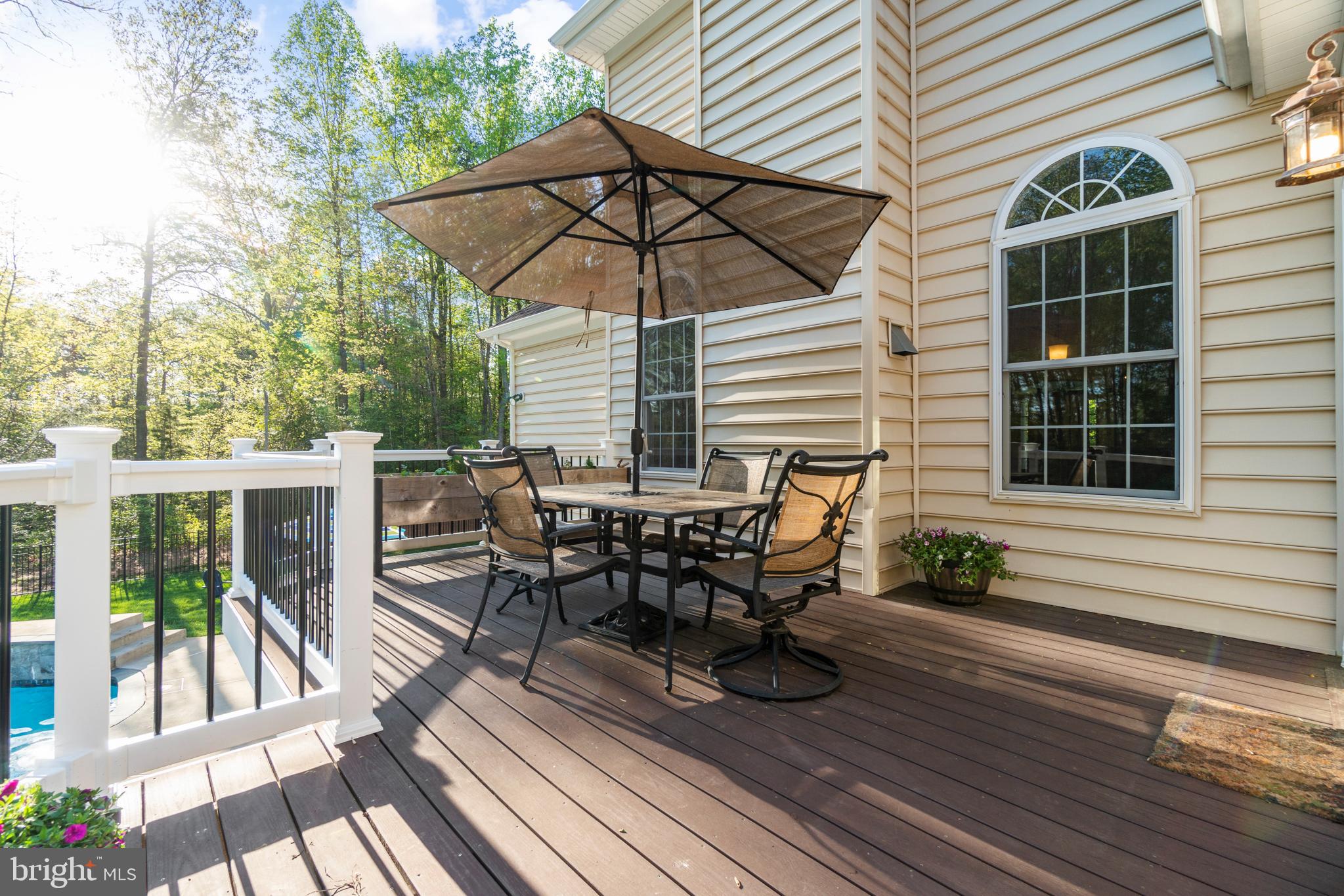 HUNTERS POND - Residential