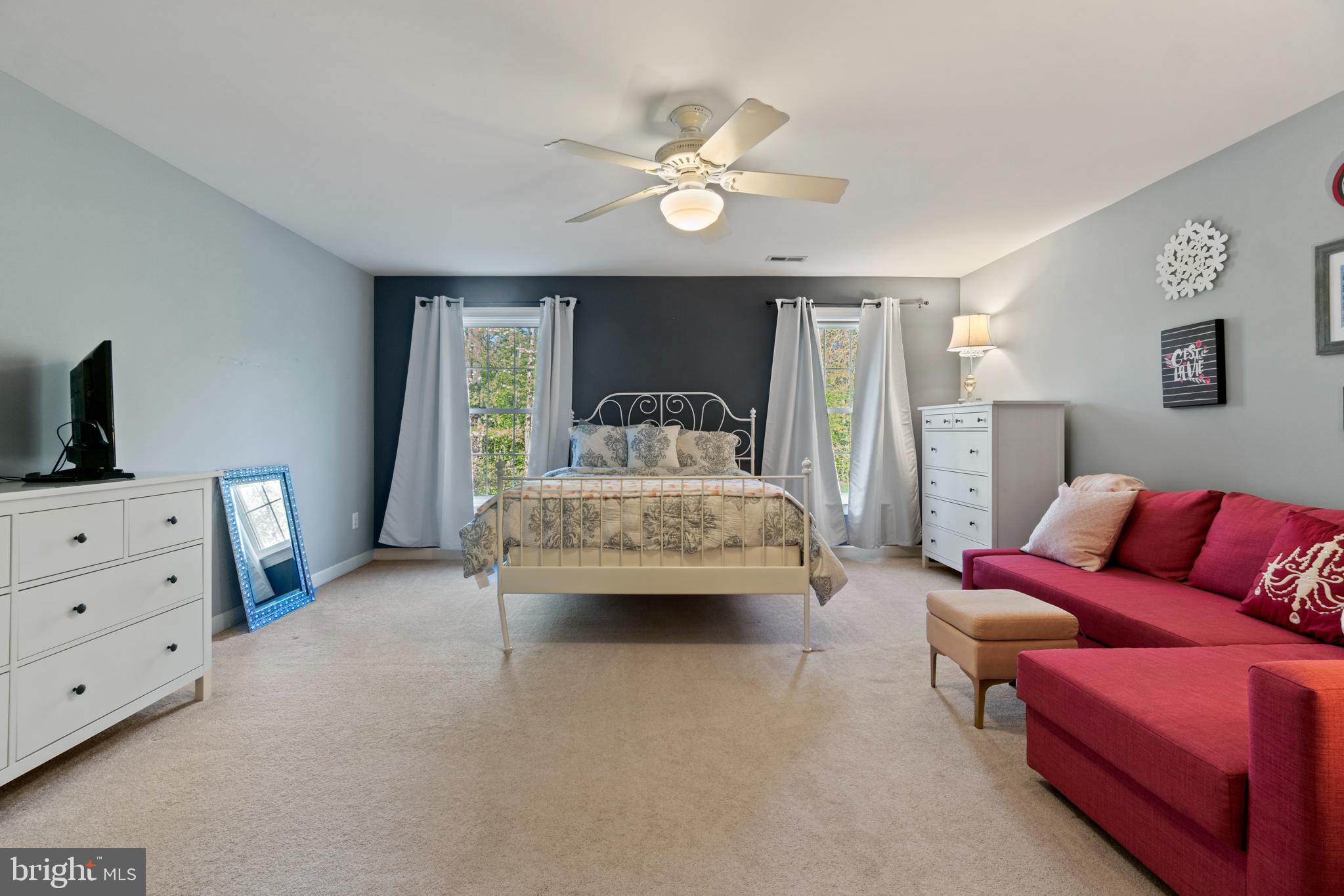 HUNTERS POND - Residential