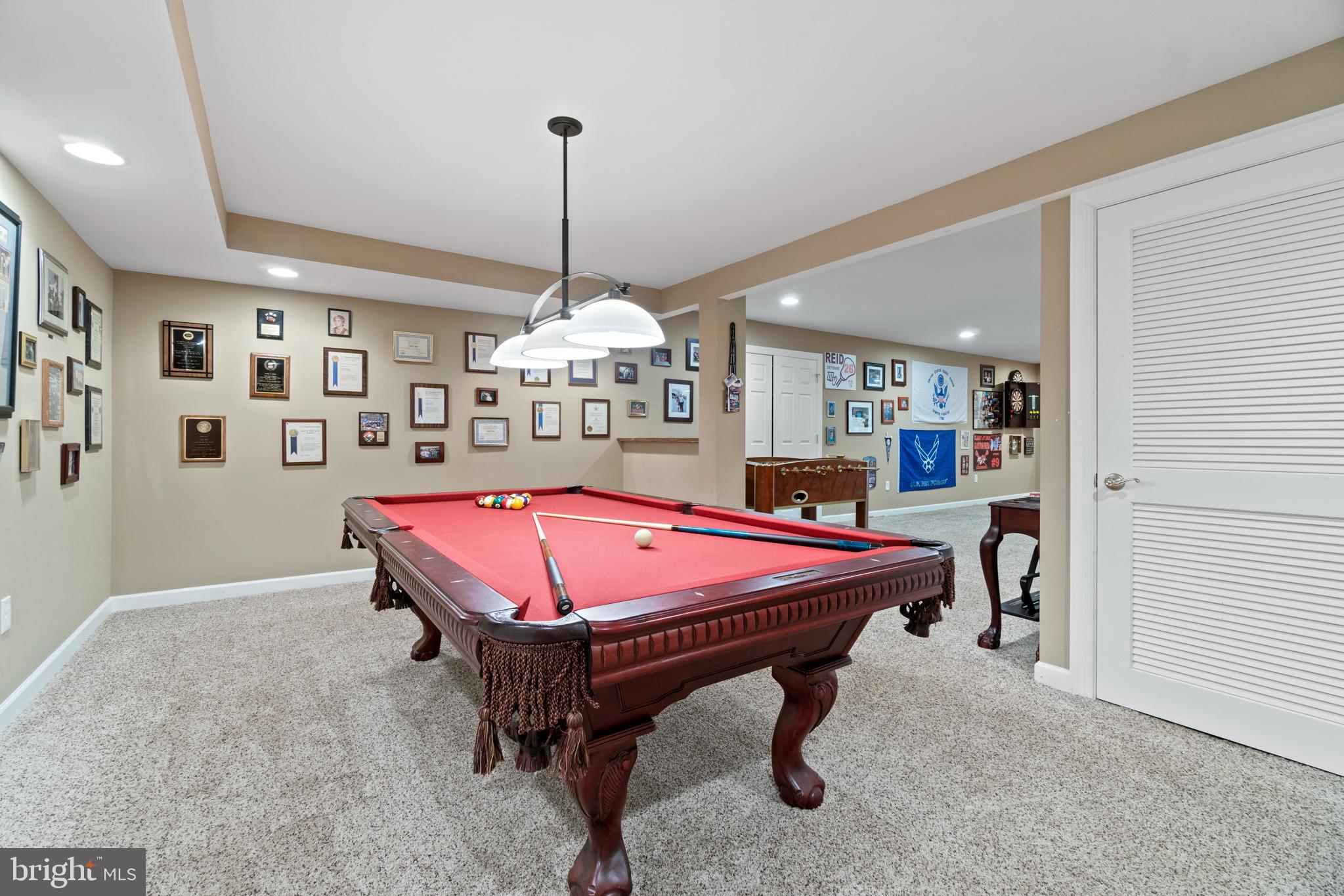 HUNTERS POND - Residential