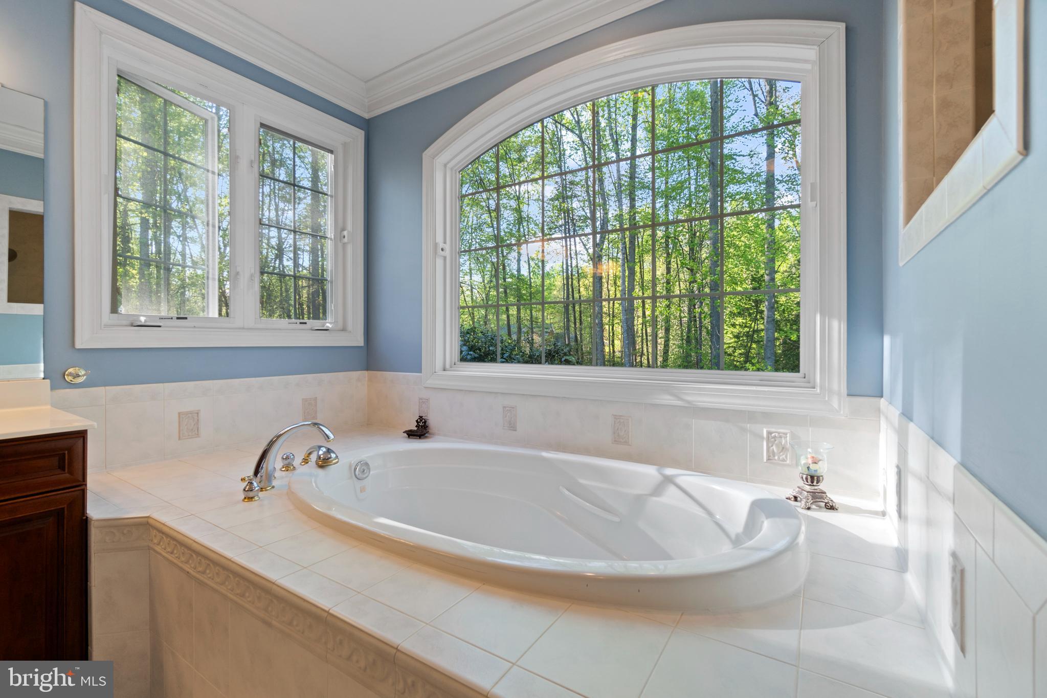 HUNTERS POND - Residential