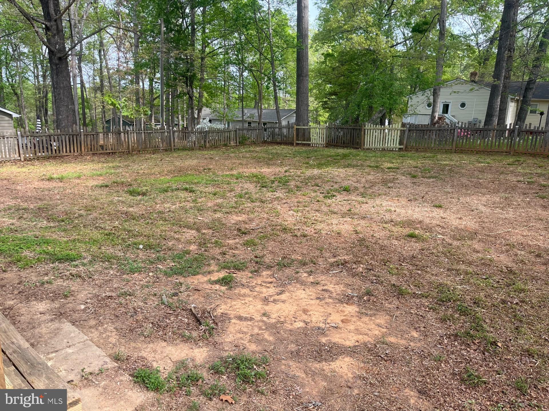 HIDDEN LAKE - Residential