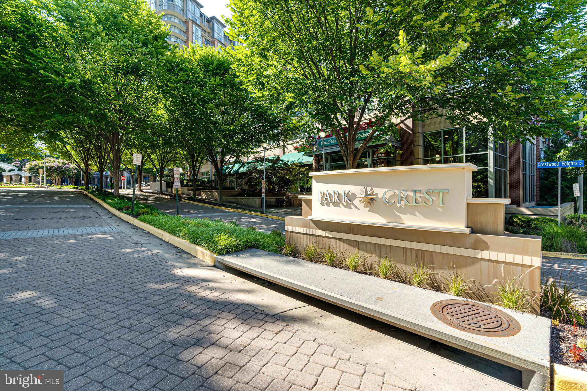 ONE PARK CREST - Residential Lease