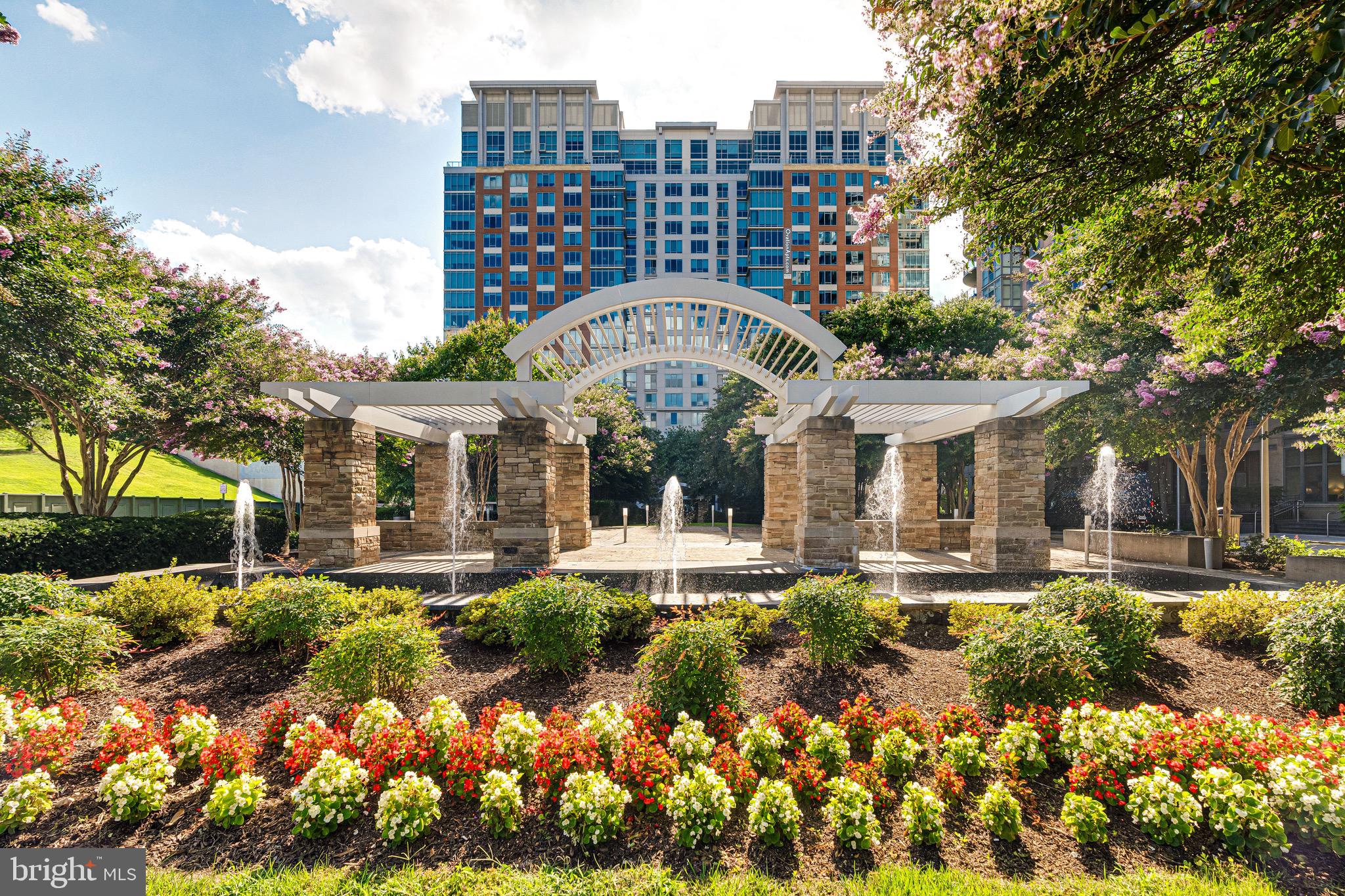 ONE PARK CREST - Residential Lease