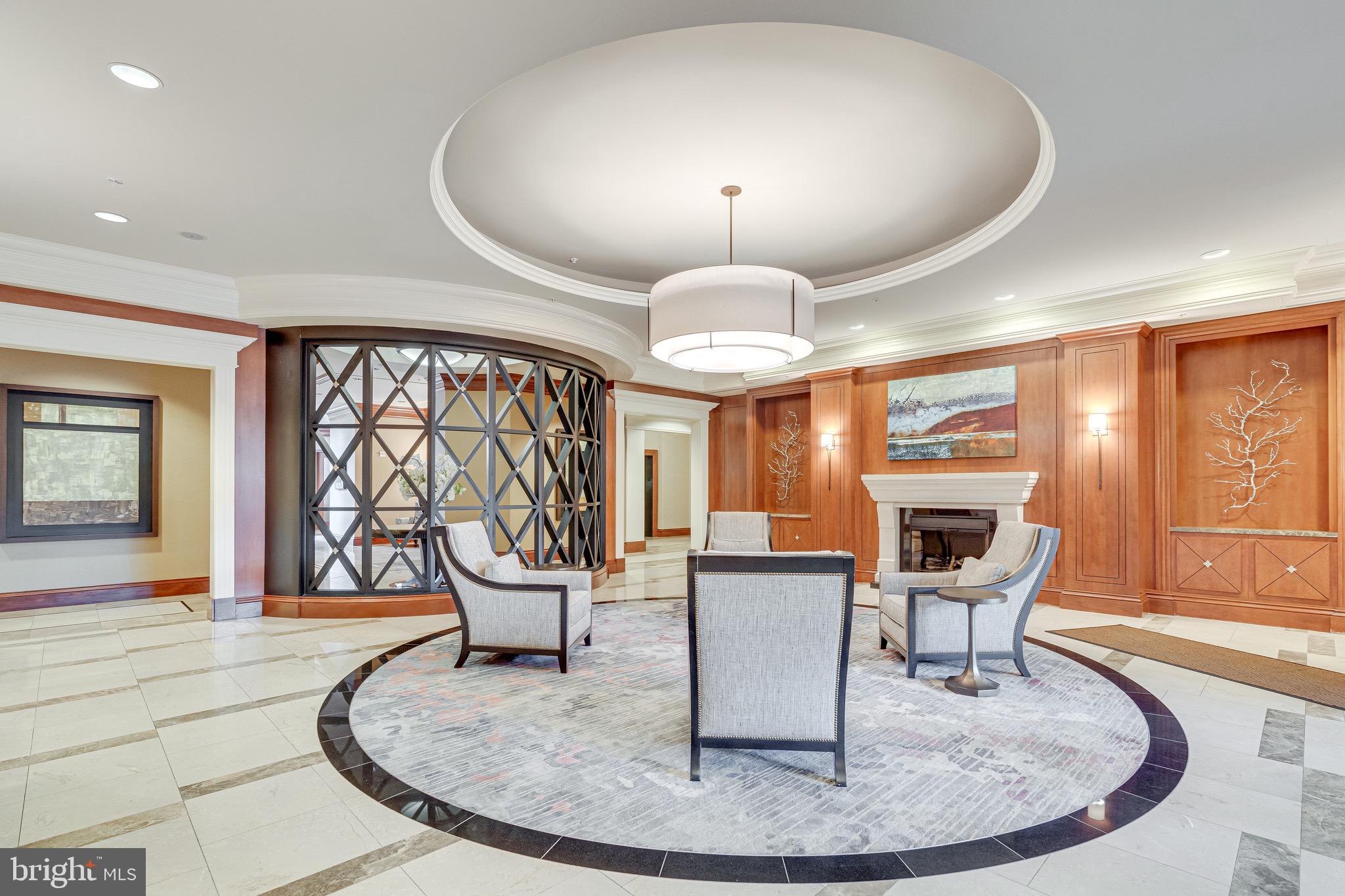 ONE PARK CREST - Residential Lease