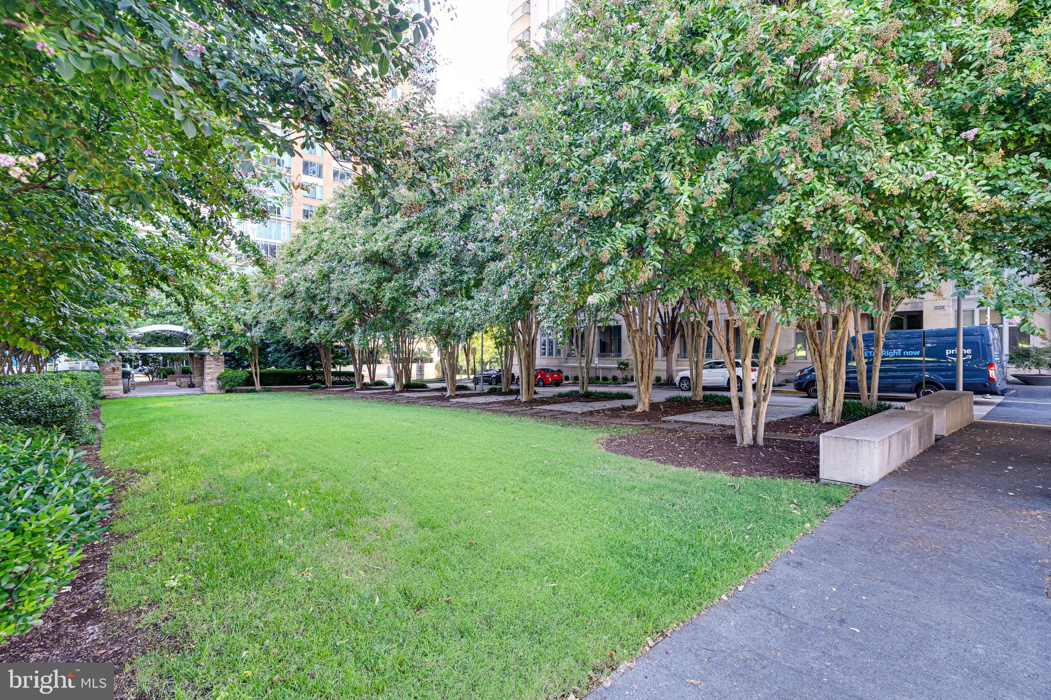 ONE PARK CREST - Residential Lease