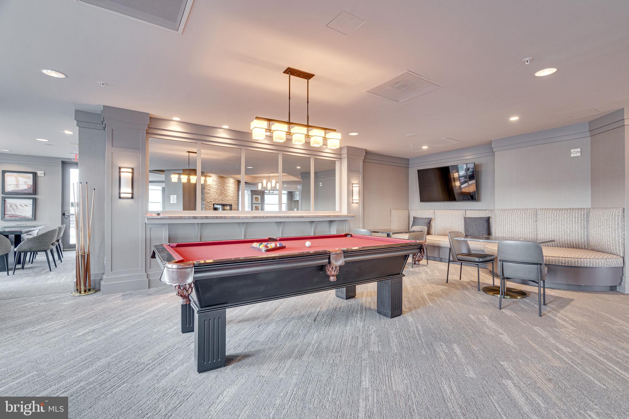 ONE PARK CREST - Residential Lease