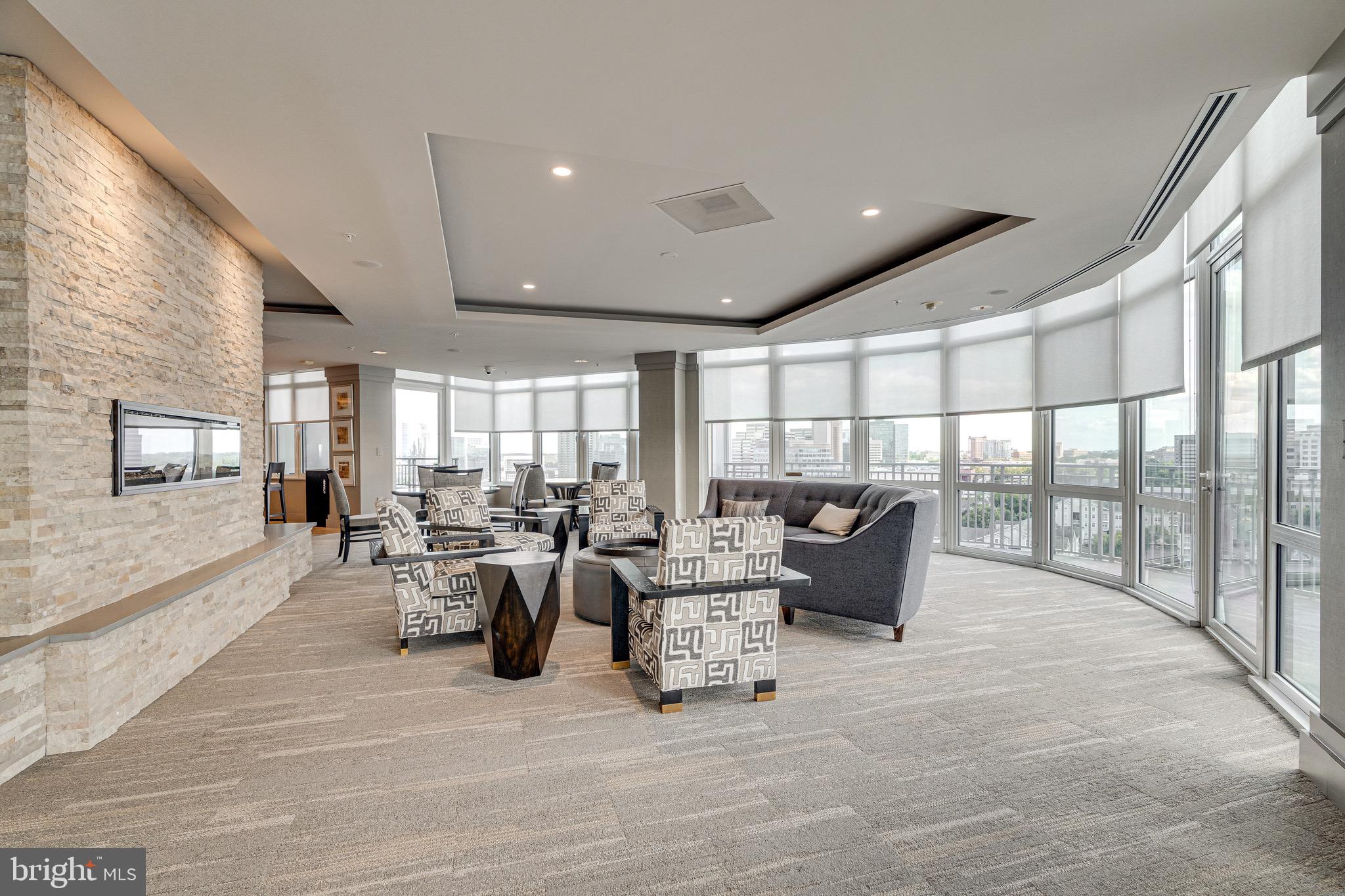 ONE PARK CREST - Residential Lease