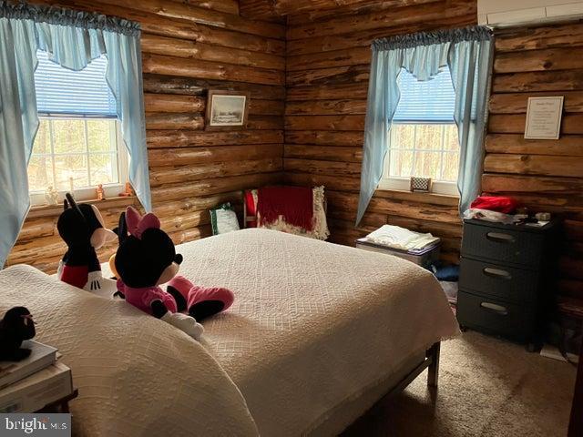 MOUNT POCAHONTAS - Residential