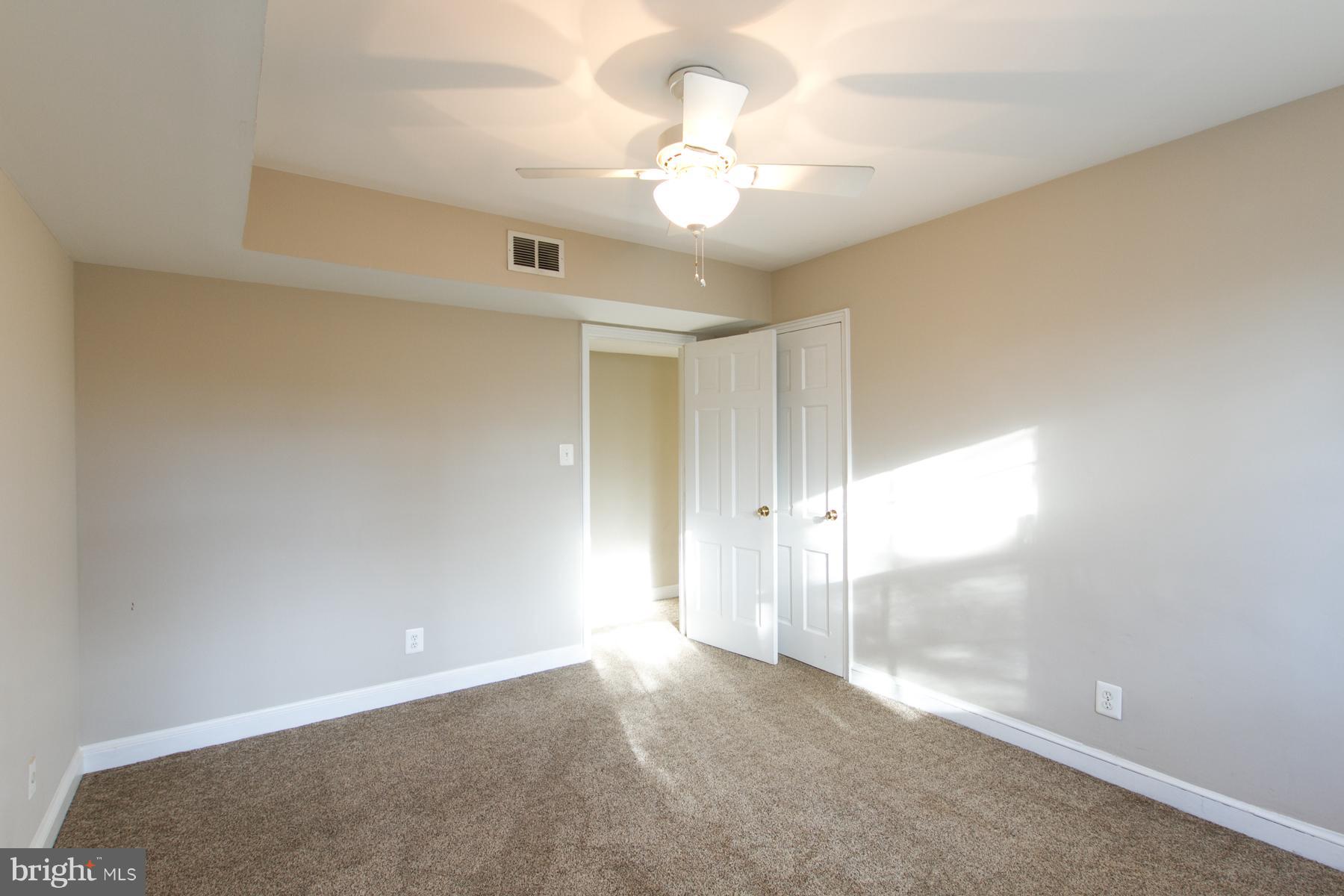 ARBORS OF ARLINGTON - Residential Lease