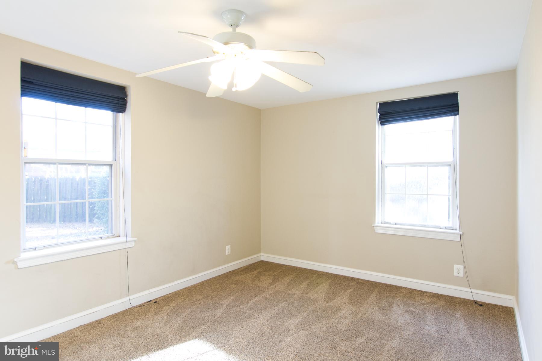 ARBORS OF ARLINGTON - Residential Lease