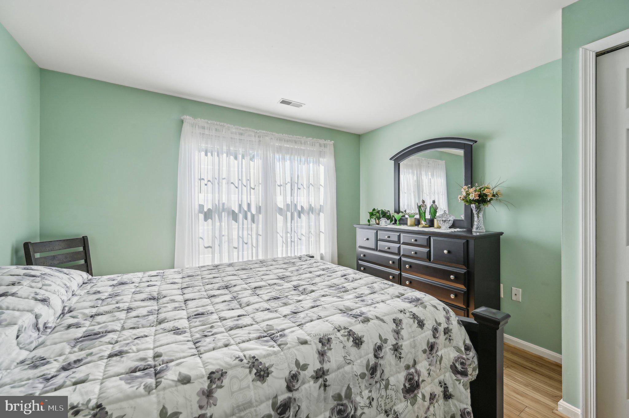 TAYLOR RIDGE - Residential