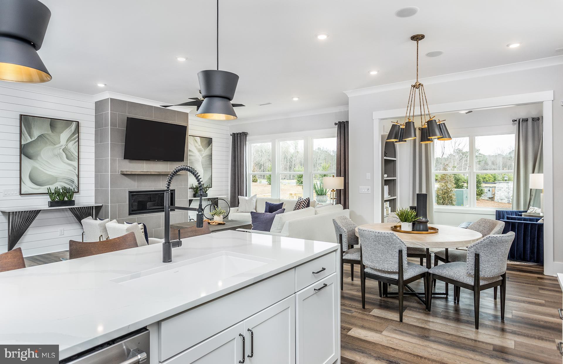 CABIN BRANCH - Residential