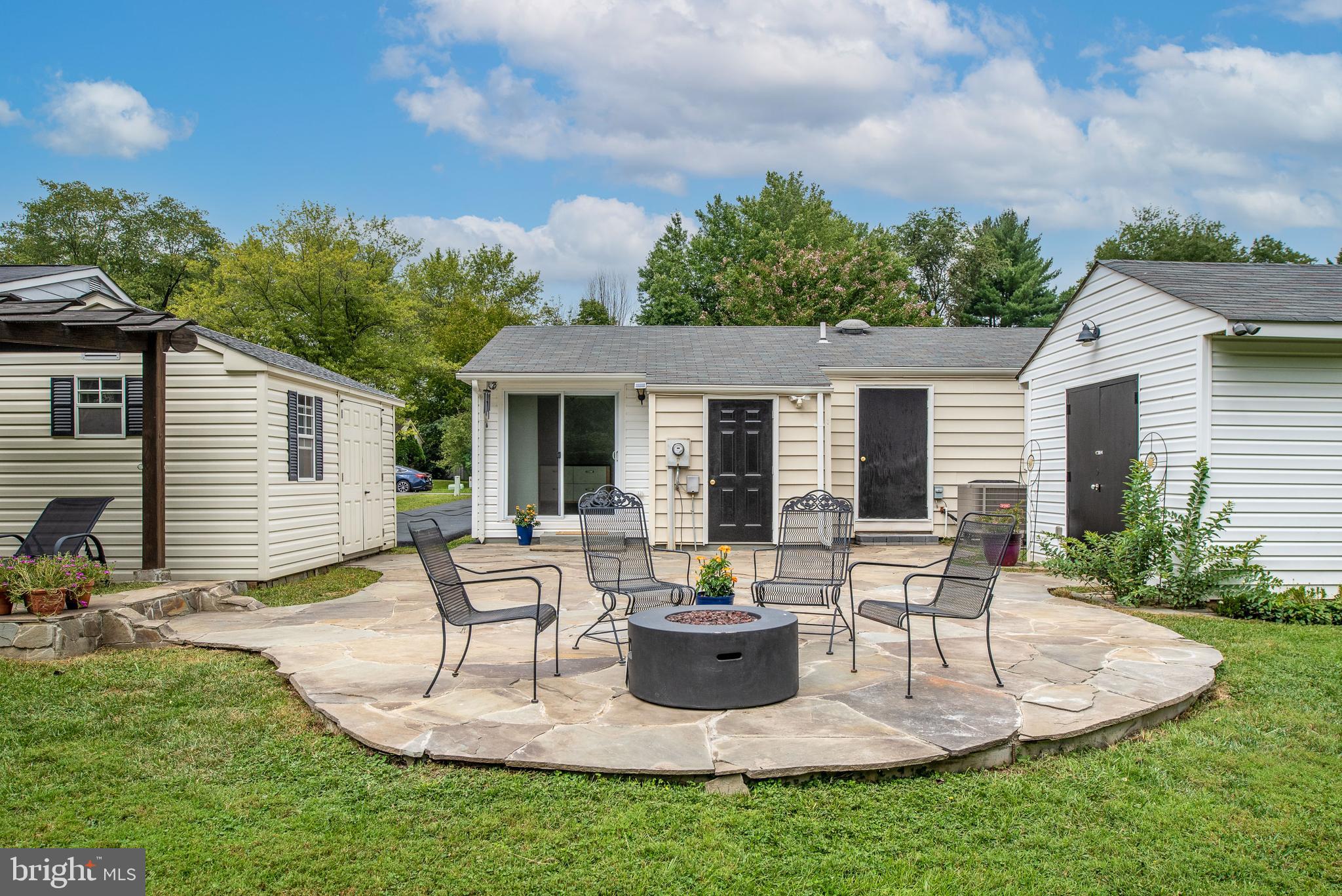 DALE CITY - Residential