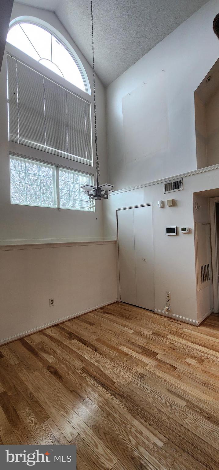 THE VISTAS - Residential