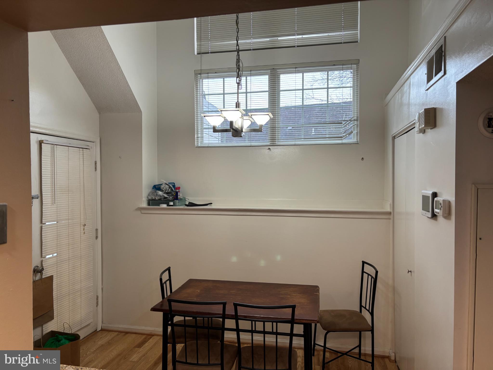 THE VISTAS - Residential