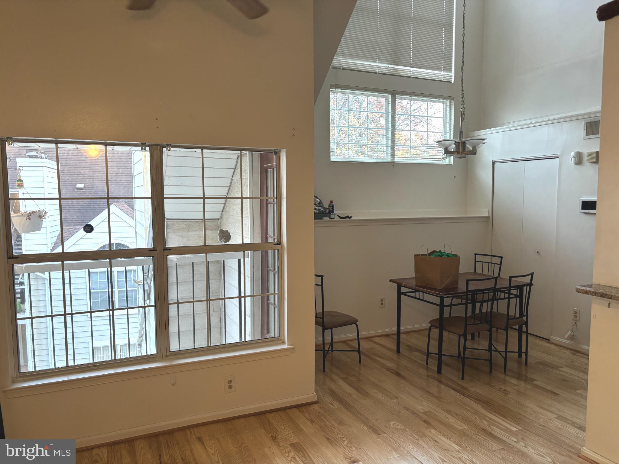 THE VISTAS - Residential