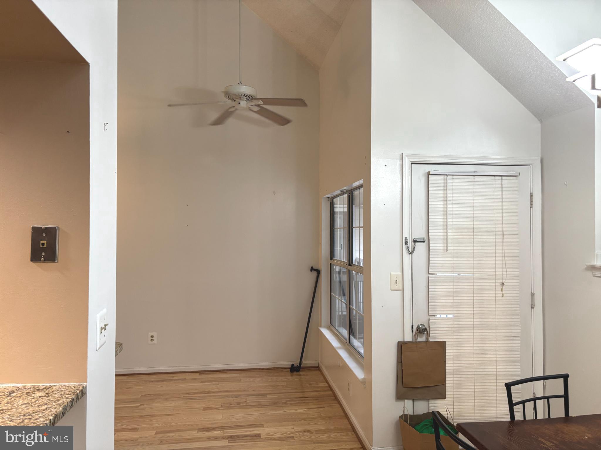 THE VISTAS - Residential